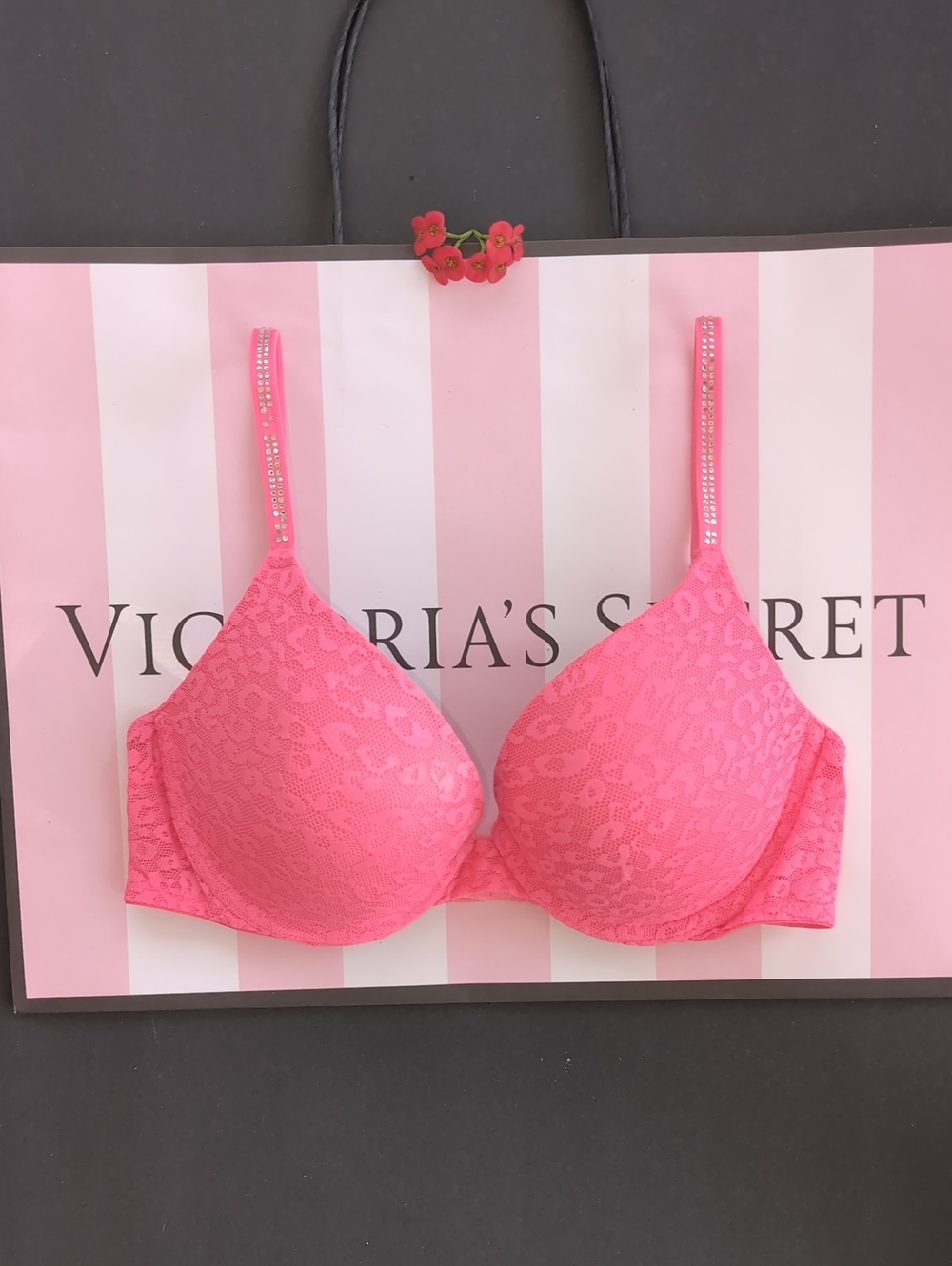 Lace Push-Up Bra with Embellished Straps Size 32D